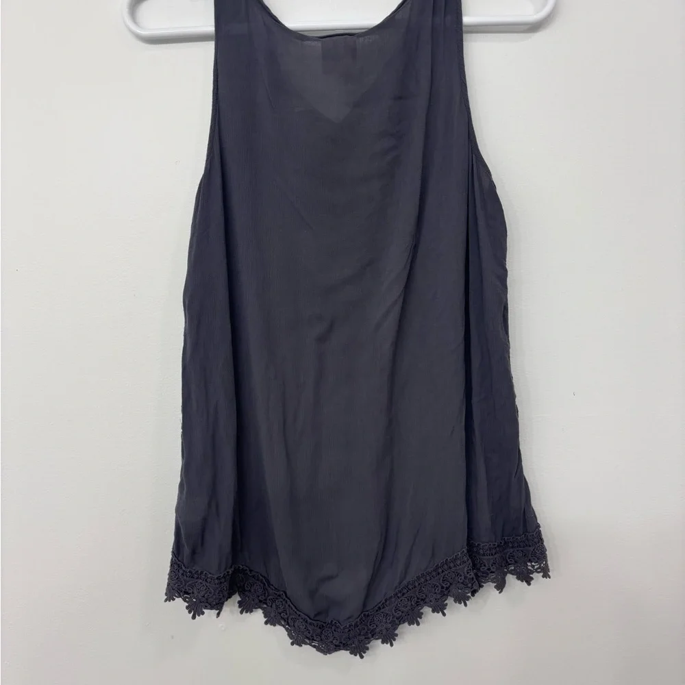 Knox Rose Green and Gray Embroidered Tops - Picture 10 of 15
